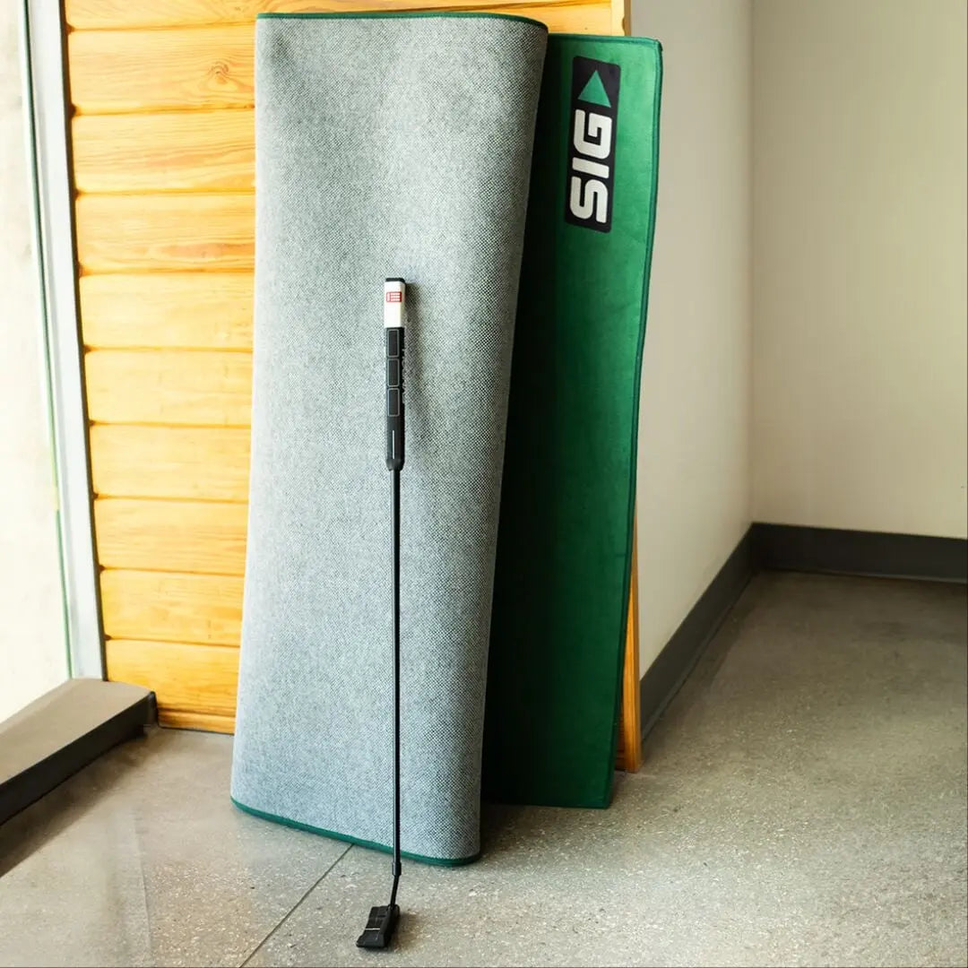 Shop Indoor Golf - SIG LITE Indoor Putting Green 4' x 10'