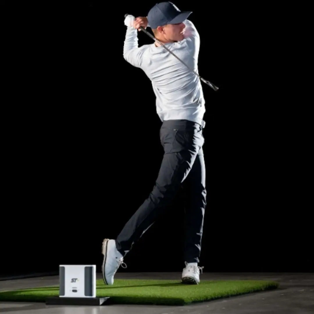 SkyTrak - SkyTrak+ SIG10 Golf Simulator Package