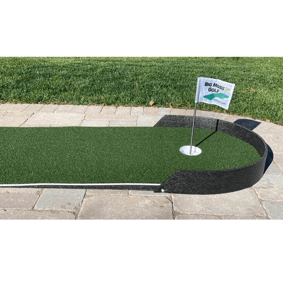 Big Moss Commander Patio Series 215 Putting & Chipping Green