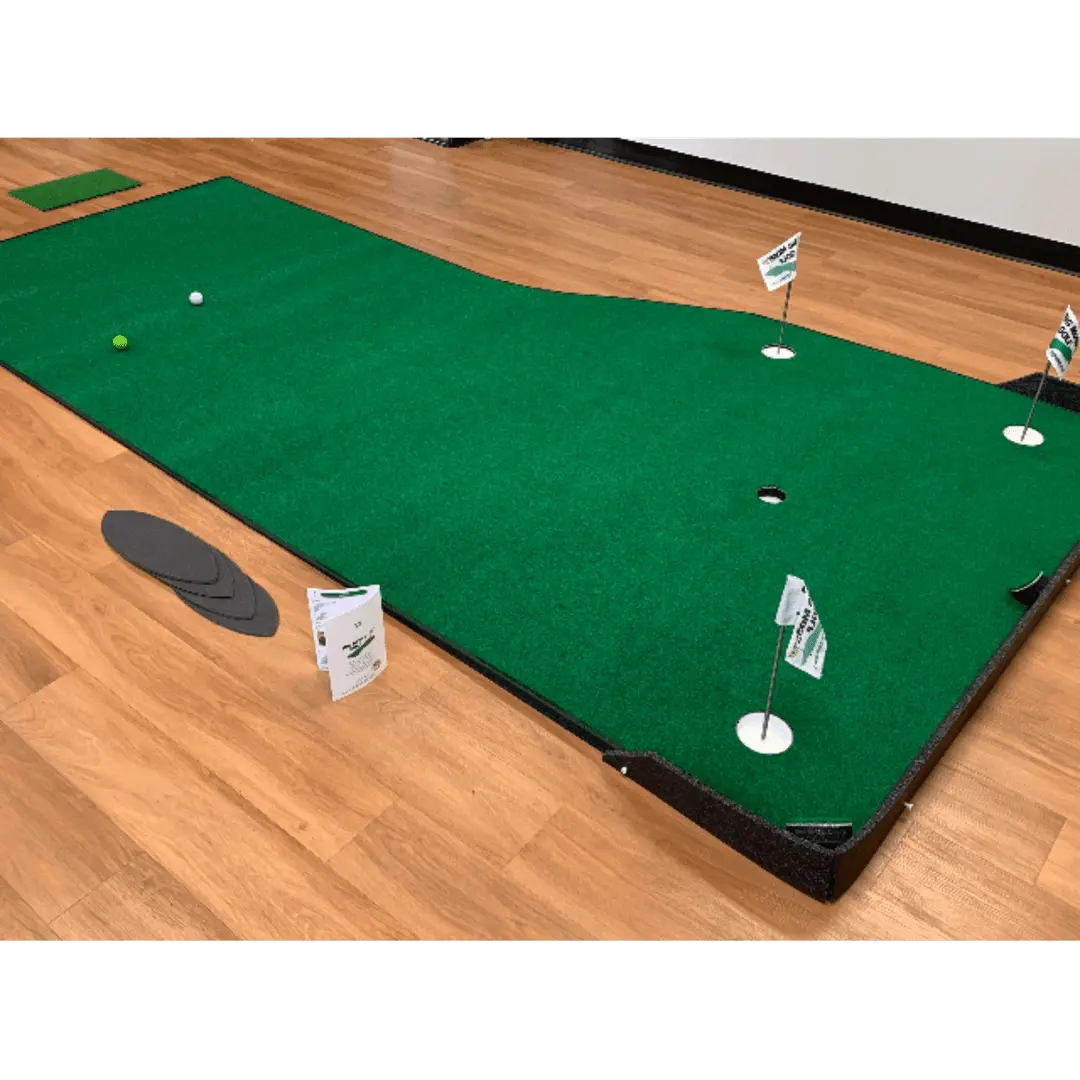 Big Moss Country Club 610 Putting Green