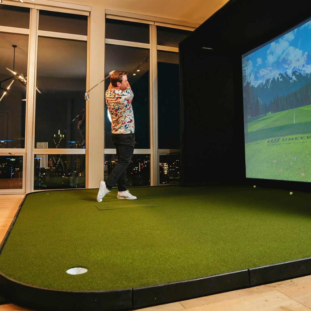 Shop Indoor Golf - SIGPRO Golf Simulator Flooring