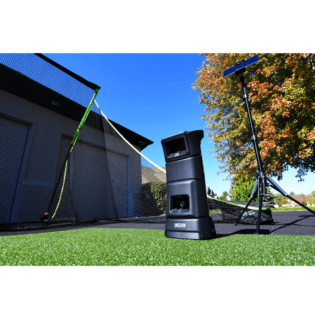 Uneekor - Uneekor EYE MINI Launch Monitor