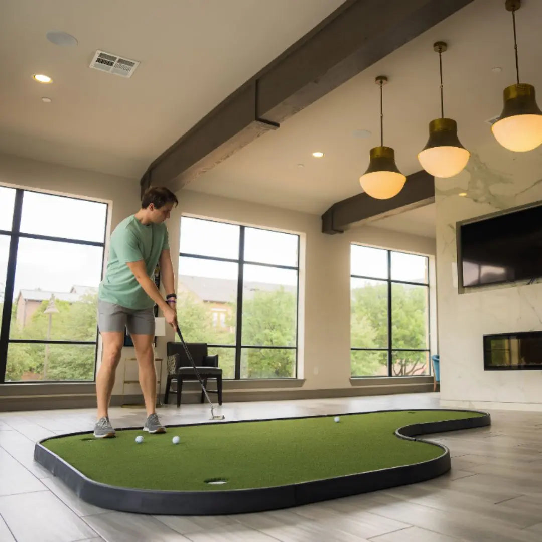 Shop Indoor Golf - SIGPRO Walkoff Putting Green