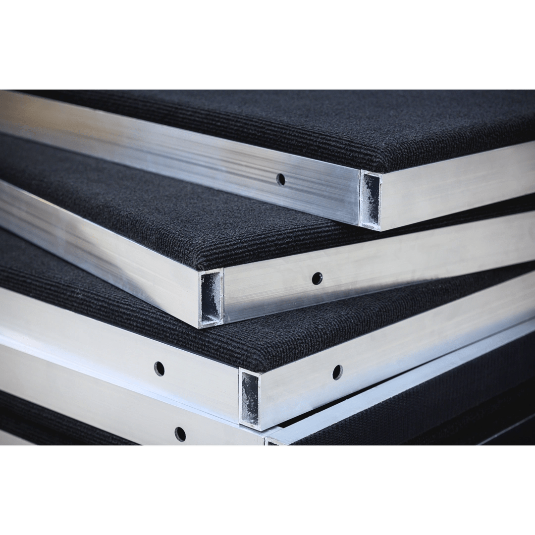 SimBooth Golf Enclosure