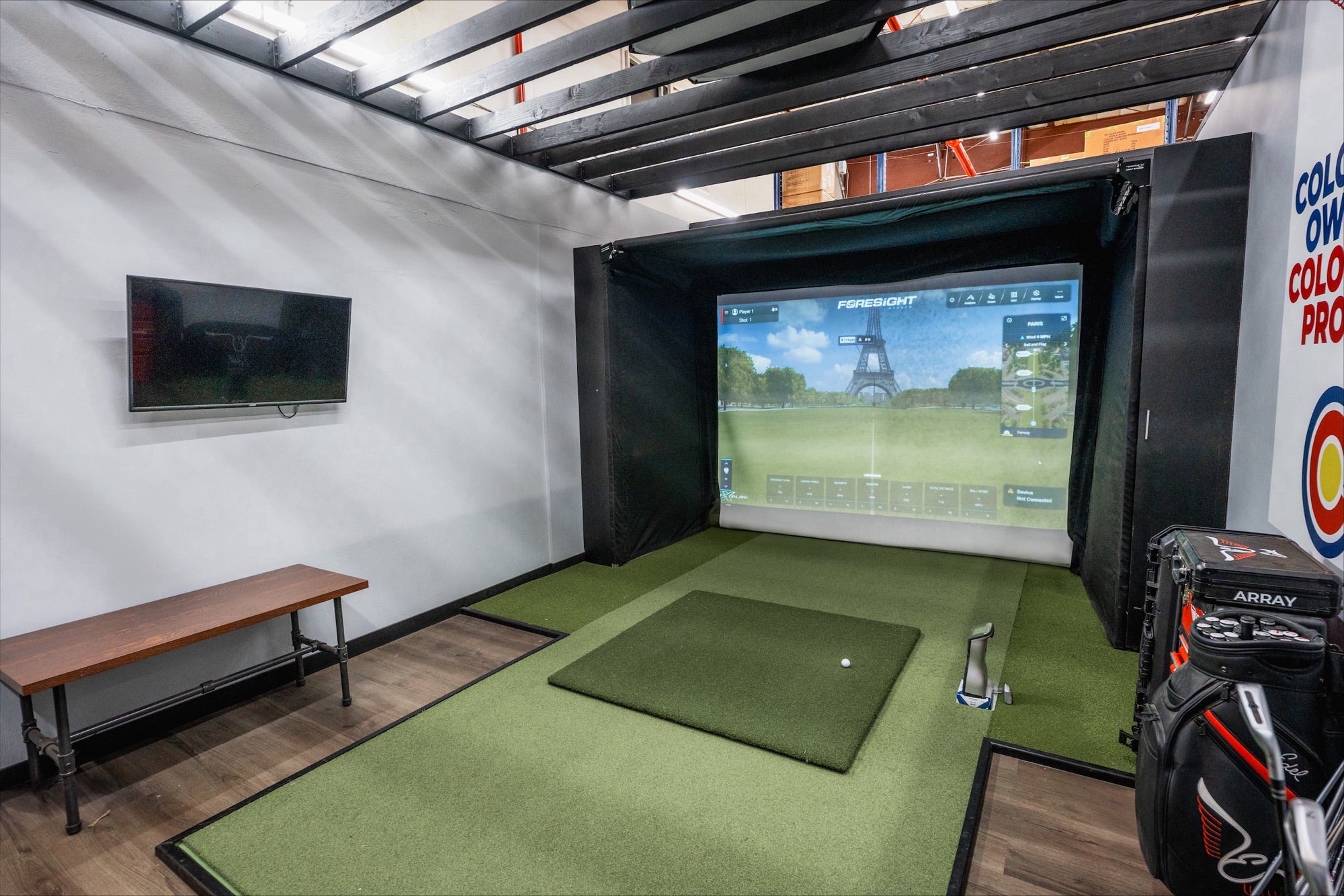 The SportScreen Parlour Series Golf Enclosure