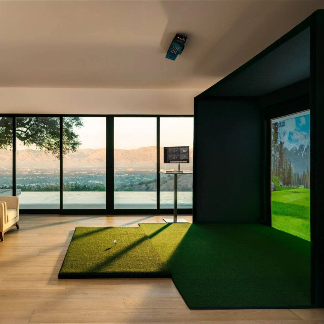 Uneekor EYE XO SIG12 Golf Simulator Package